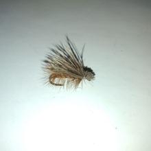 elk_hair_caddis_tan